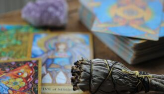 Benefits of an online tarot card reading